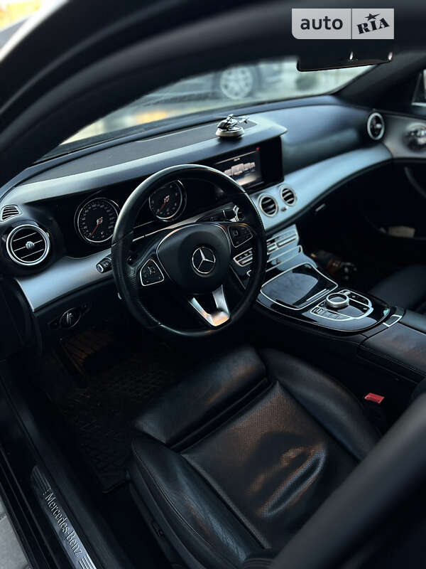 Седан Mercedes-Benz E-Class 2018 в Ровно