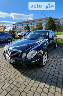 Седан Mercedes-Benz E-Class 2005 в Ивано-Франковске