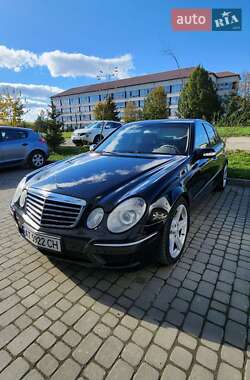 Седан Mercedes-Benz E-Class 2005 в 