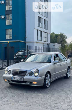 Седан Mercedes-Benz E-Class 2000 в Черкассах