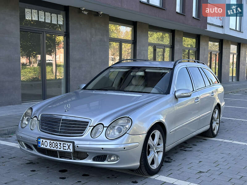 Універсал Mercedes-Benz E-Class 2004 в Сваляві