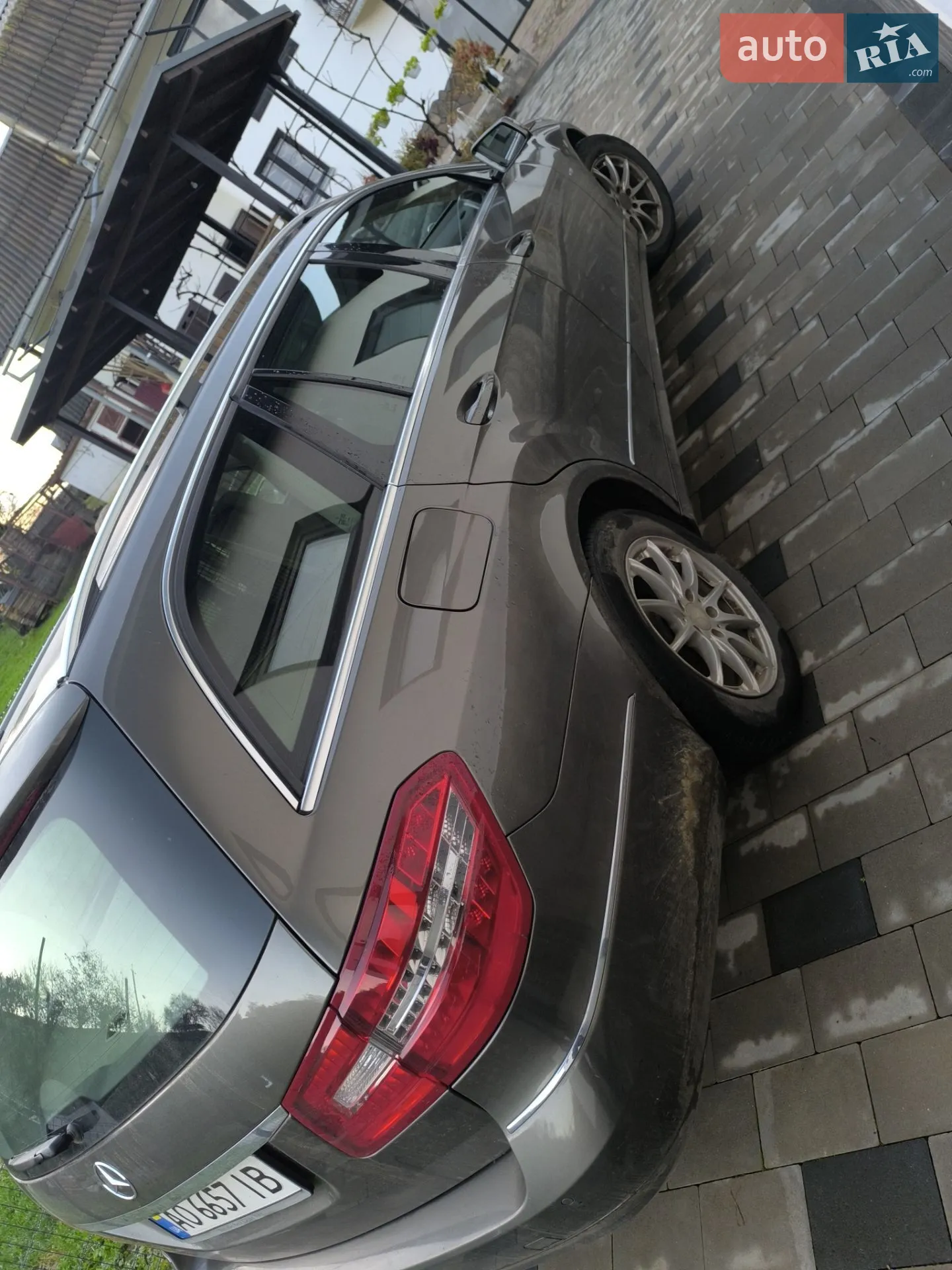 2012 Mercedes-Benz E-klasse - мініатюра 39