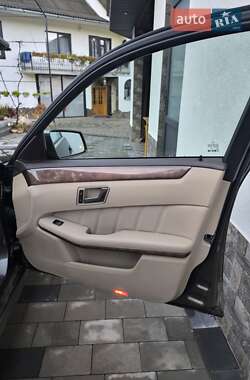 Универсал Mercedes-Benz E-Class 2012 в 