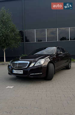 Седан Mercedes-Benz E-Class 2010 в 