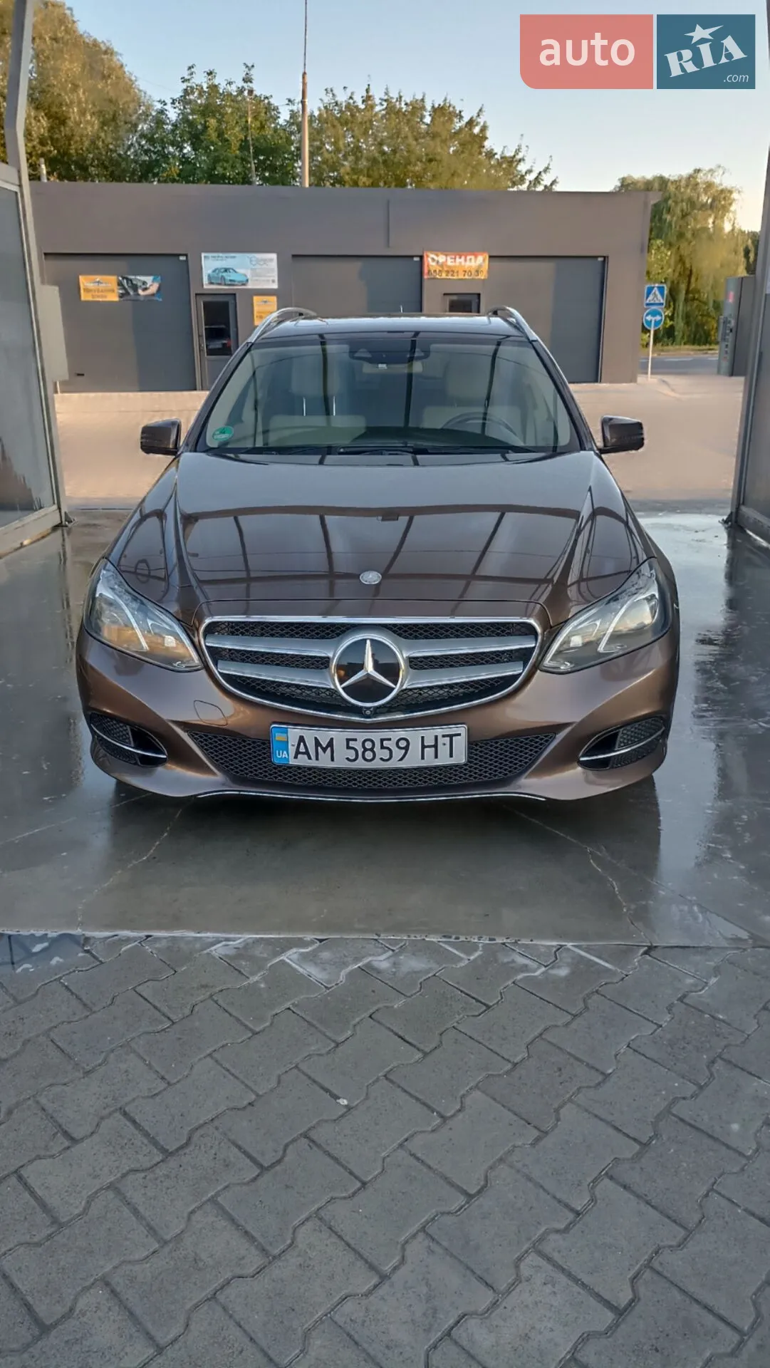 2014 Mercedes-Benz E-klasse - фото 1