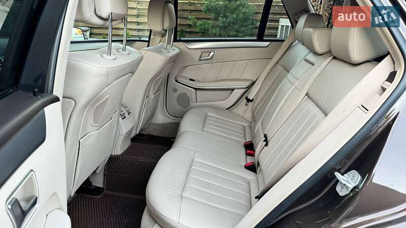 Универсал Mercedes-Benz E-Class 2014 в Звягеле