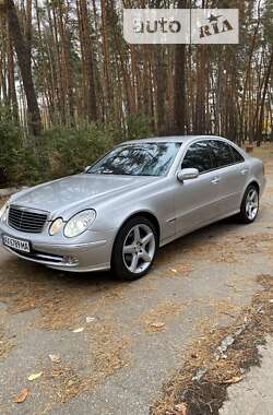 Седан Mercedes-Benz E-Class 2004 в Харкові