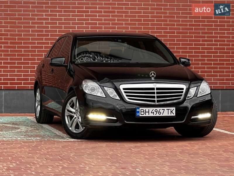 Mercedes-Benz E-Class 2012