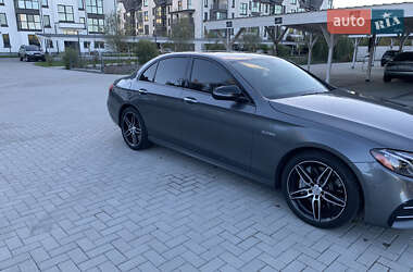 Седан Mercedes-Benz E-Class 2017 в 