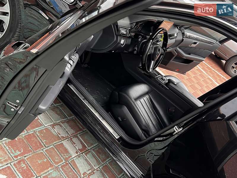 Седан Mercedes-Benz E-Class 2012 в Одессе