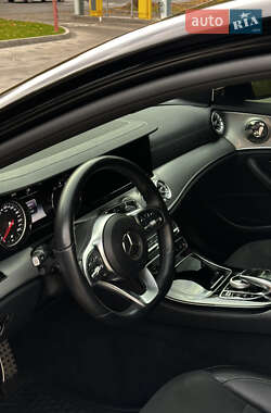 Седан Mercedes-Benz E-Class 2018 в 