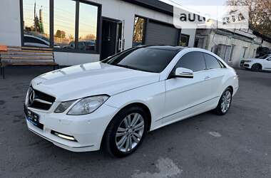 Купе Mercedes-Benz E-Class 2012 в Тернополі