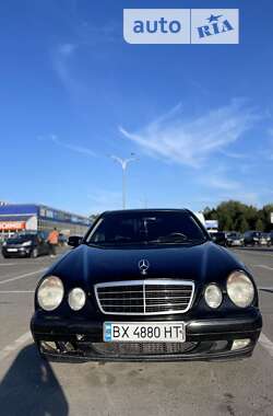 Седан Mercedes-Benz E-Class 2001 в Хмельницькому