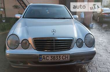 Седан Mercedes-Benz E-Class 1999 в Ровно