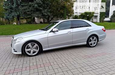 Седан Mercedes-Benz E-Class 2013 в Тернополі