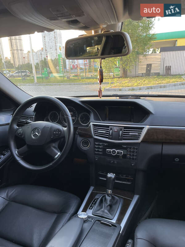 Седан Mercedes-Benz E-Class 2013 в Камені-Каширському фото 14 Седан Mercedes-Benz E-Class 2013 в Камені-Каширському