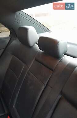 Седан Mercedes-Benz E-Class 2012 в 