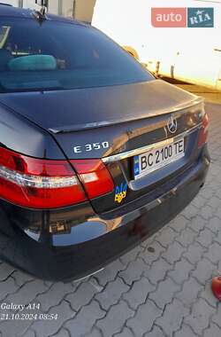 Седан Mercedes-Benz E-Class 2012 в 