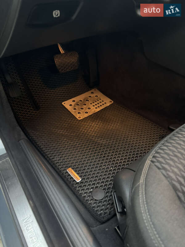 Седан Mercedes-Benz E-Class 2004 в Чугуеве фото 22 Седан Mercedes-Benz E-Class 2004 в Чугуеве