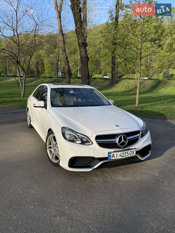 Mercedes-Benz E-Class 2015