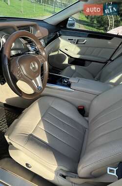Седан Mercedes-Benz E-Class 2015 в 
