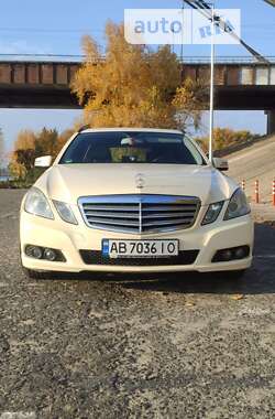 Универсал Mercedes-Benz E-Class 2010 в Киеве