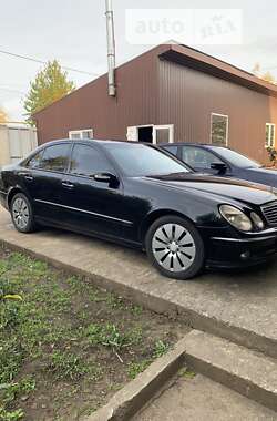 Седан Mercedes-Benz E-Class 2002 в Одессе