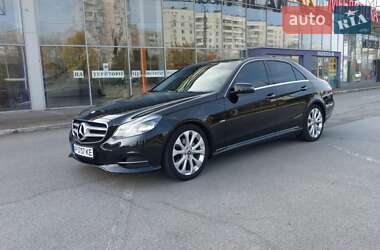 Седан Mercedes-Benz E-Class 2015 в Запоріжжі