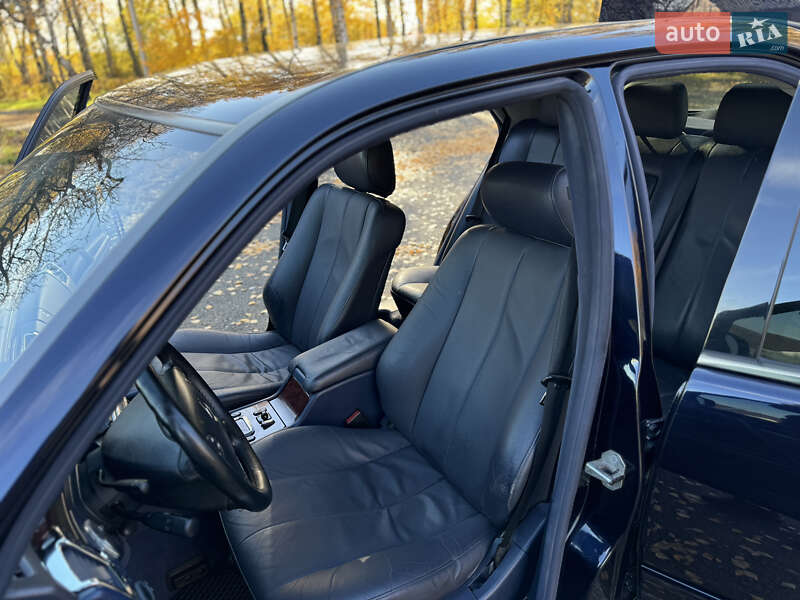 Седан Mercedes-Benz E-Class 2002 в Чернівцях