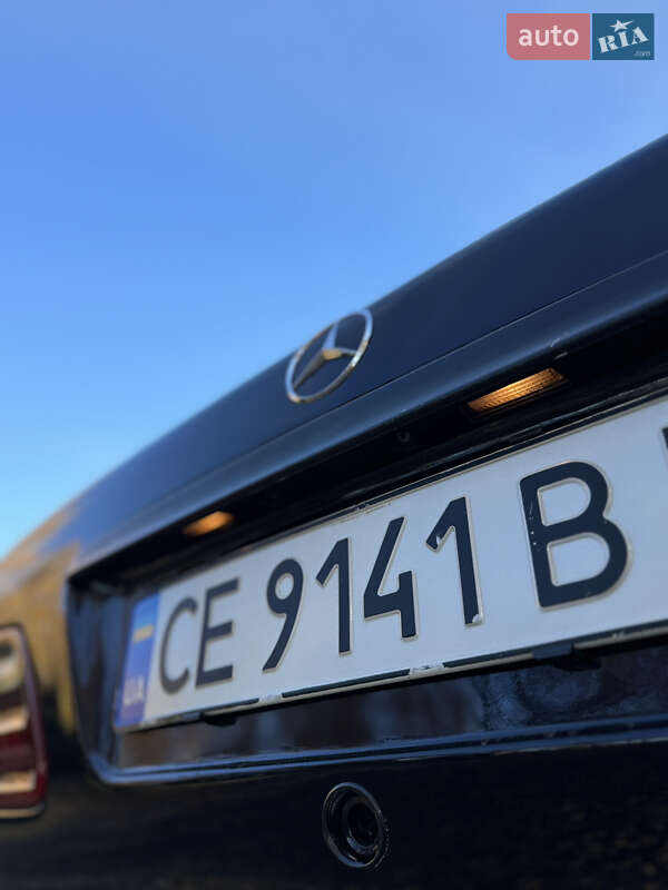 Седан Mercedes-Benz E-Class 2002 в Чернівцях
