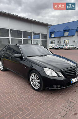 Седан Mercedes-Benz E-Class 2009 в Ровно