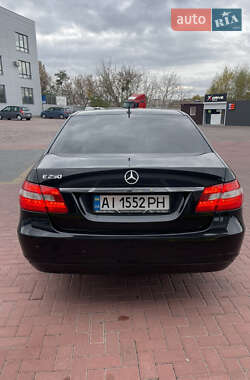 Седан Mercedes-Benz E-Class 2009 в Ровно