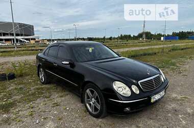 Седан Mercedes-Benz E-Class 2003 в Львові