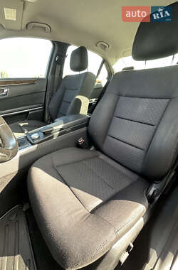Седан Mercedes-Benz E-Class 2010 в 