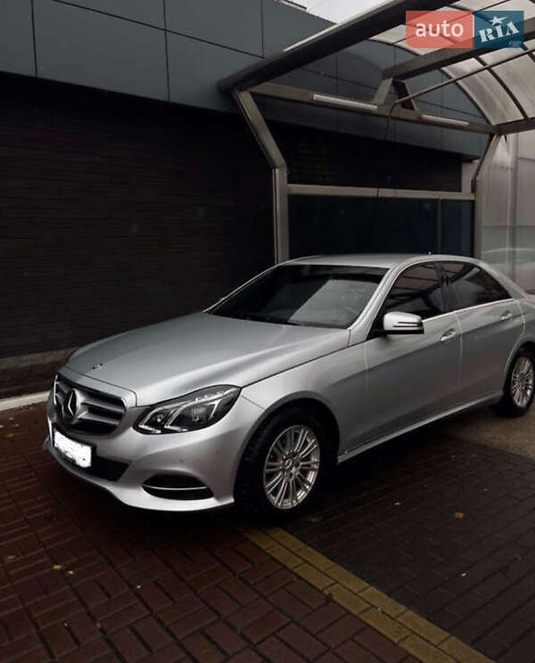 Седан Mercedes-Benz E-Class 2014 в 