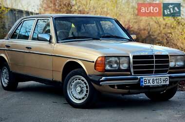 Седан Mercedes-Benz E-Class 1983 в Хмельницькому