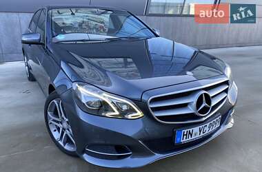 Седан Mercedes-Benz E-Class 2013 в Львове