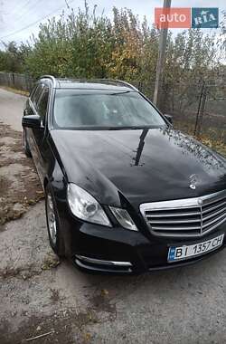 Универсал Mercedes-Benz E-Class 2012 в 