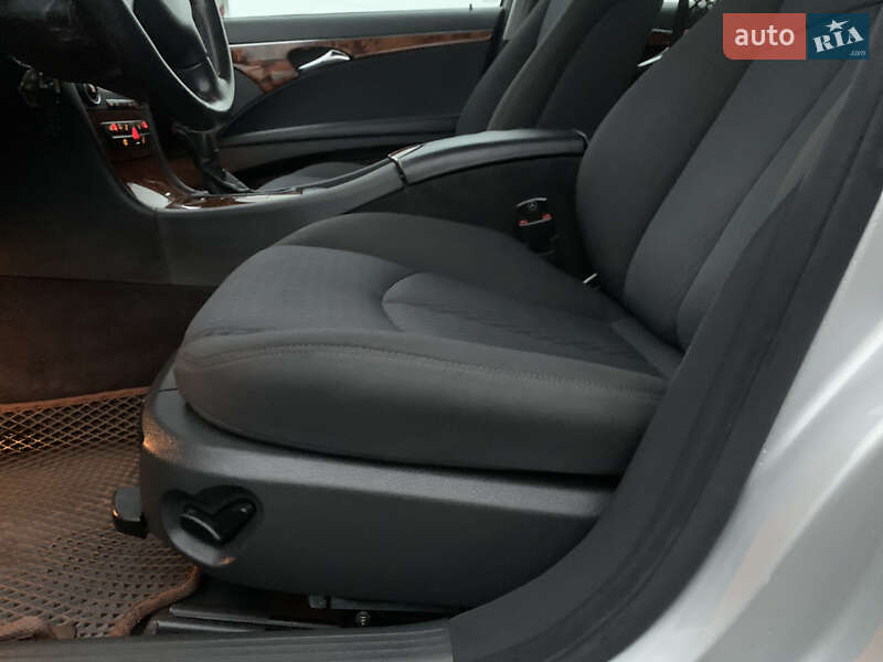 Універсал Mercedes-Benz E-Class 2004 в Вінниці