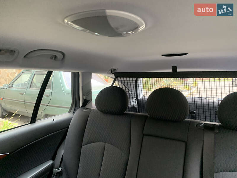 Універсал Mercedes-Benz E-Class 2004 в Вінниці