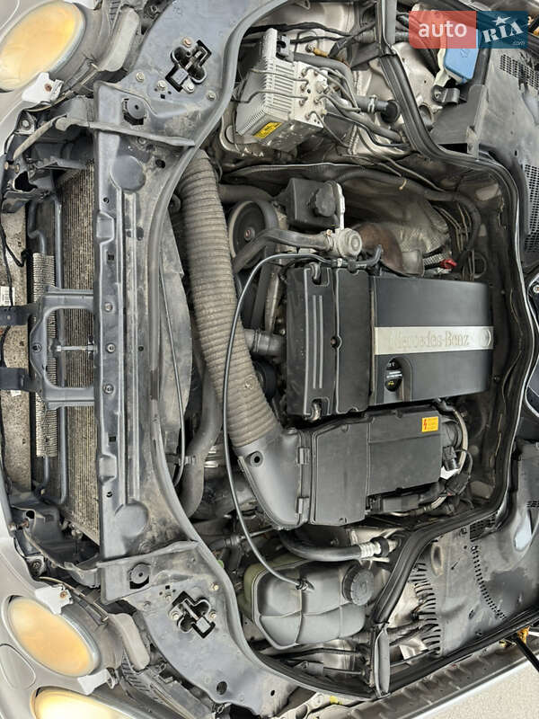 Седан Mercedes-Benz E-Class 2005 в Киеве