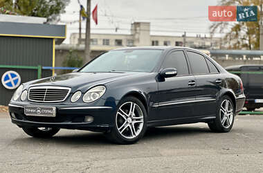 Седан Mercedes-Benz E-Class 2003 в Києві