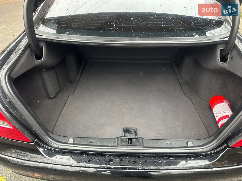 Седан Mercedes-Benz E-Class 2004 в Черкасах