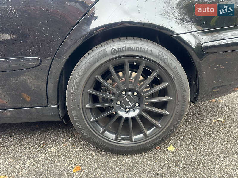 Седан Mercedes-Benz E-Class 2004 в Черкасах