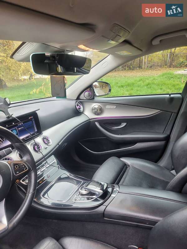 Седан Mercedes-Benz E-Class 2017 в Кривому Розі