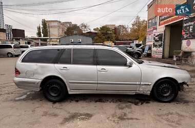 Универсал Mercedes-Benz E-Class 1999 в Одессе