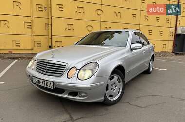 Седан Mercedes-Benz E-Class 2003 в Києві