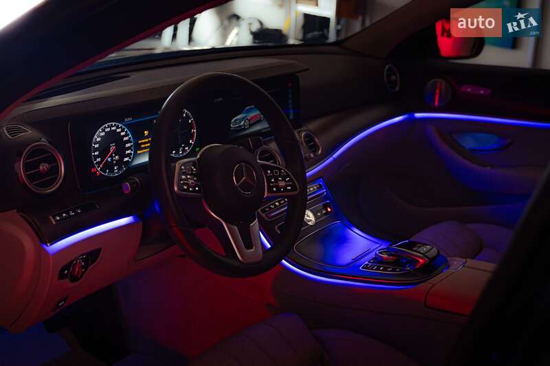 Универсал Mercedes-Benz E-Class 2018 в Ужгороде