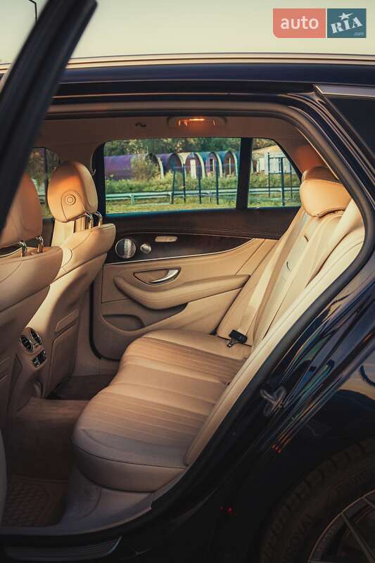 Универсал Mercedes-Benz E-Class 2018 в Ужгороде