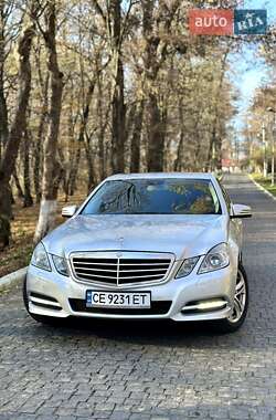 Седан Mercedes-Benz E-Class 2011 в Чернівцях